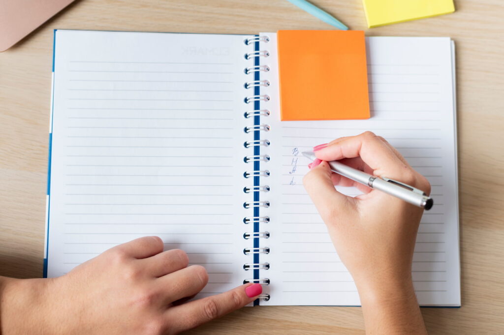 Anotaciones junta cuaderno